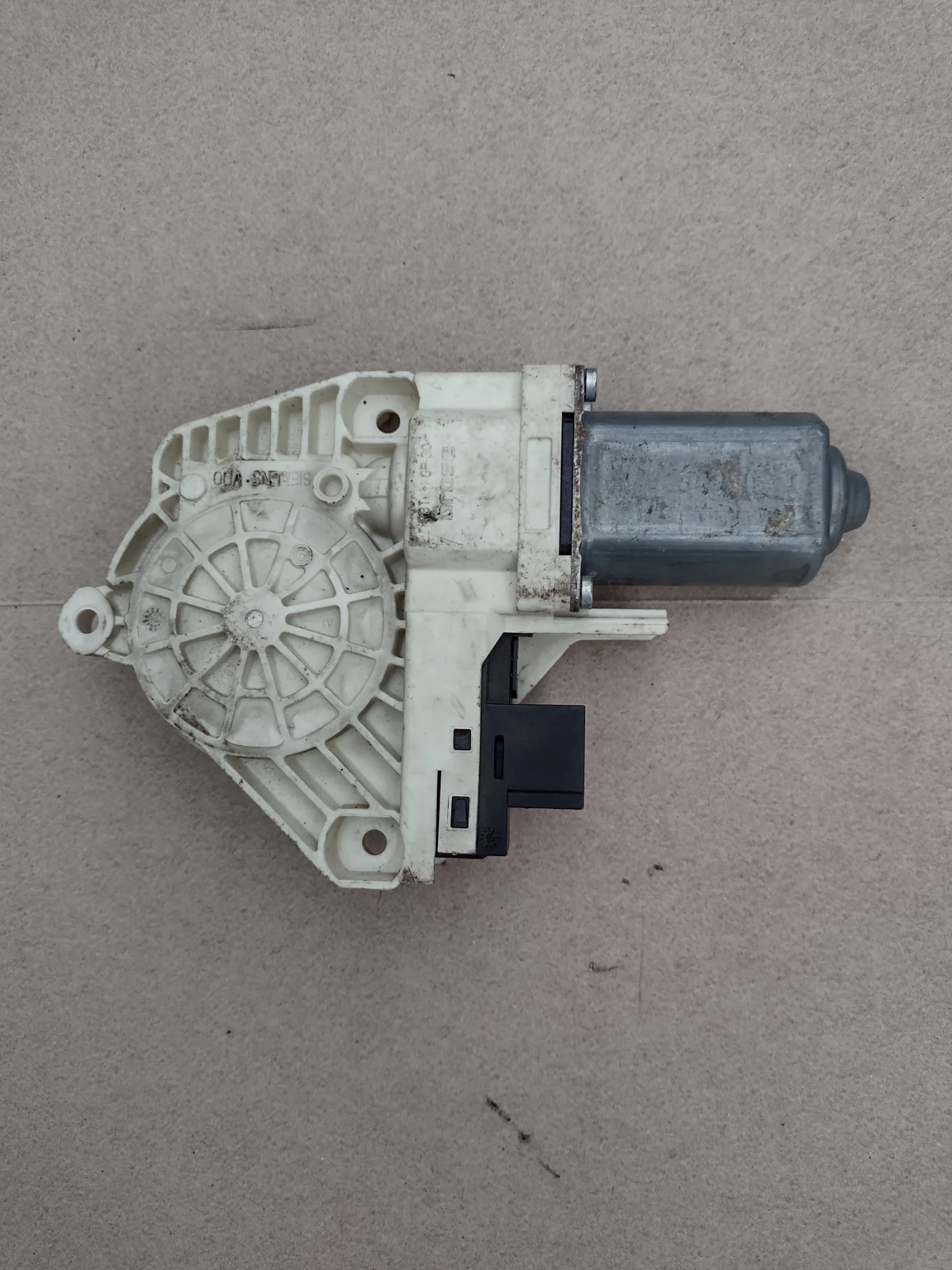 0536010001  �������  �������������� �� ����� �����  AUDI A6 4F | Mobile.bg � ����������� 3