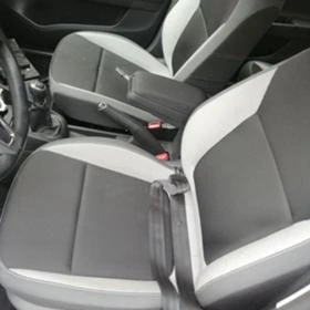 Skoda Fabia MPI, снимка 13