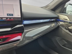 BMW M5 CARBON/4.4 PHEV/727HP/B&W/360/HUD/MEMO/LED/682g, снимка 9
