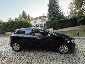 Mercedes-Benz A 180 W176 1.6, снимка 13