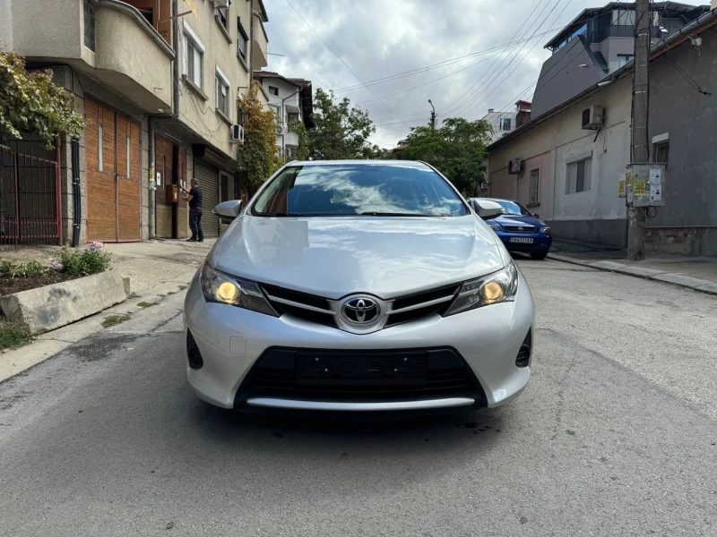 Toyota Auris 1.4D4D/Камера/Мултимедия, снимка 8 - Автомобили и джипове - 47257666