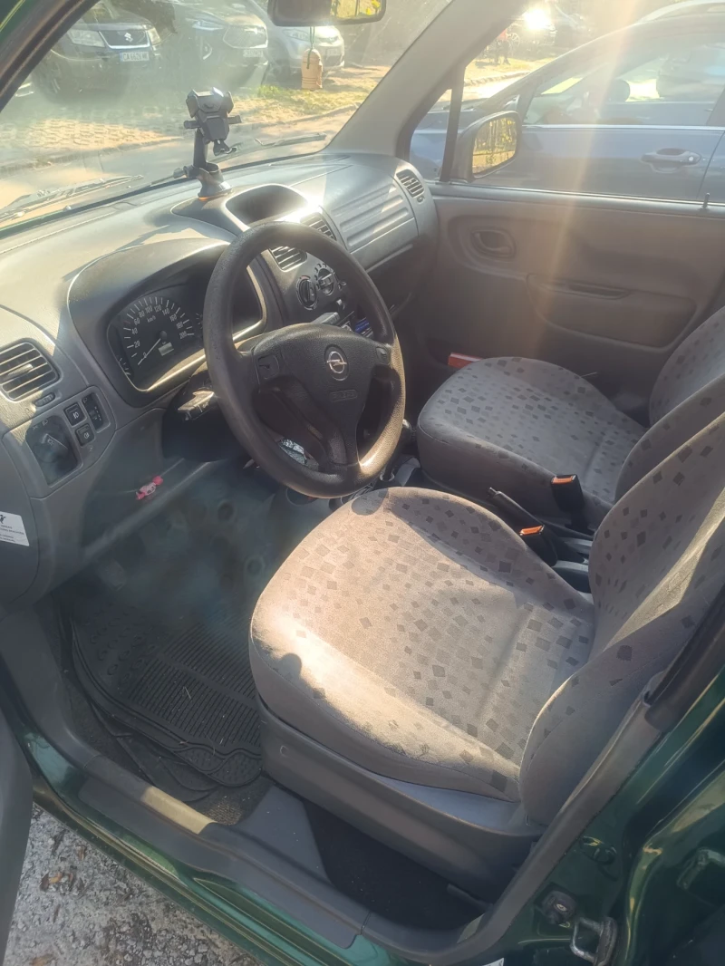 Opel Agila 1.2., 16V, снимка 4 - Автомобили и джипове - 47365745