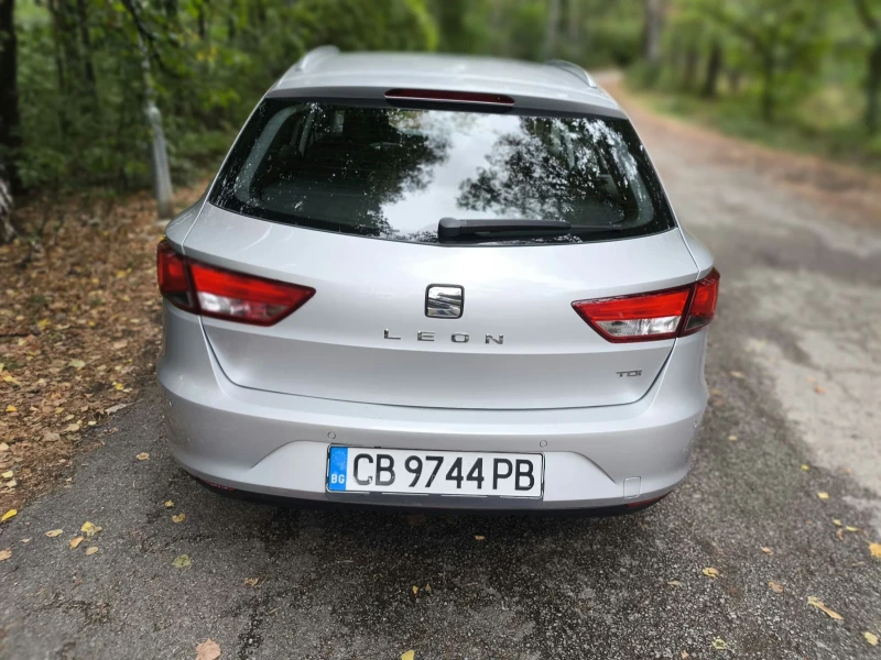 Seat Leon, снимка 4 - Автомобили и джипове - 47672813