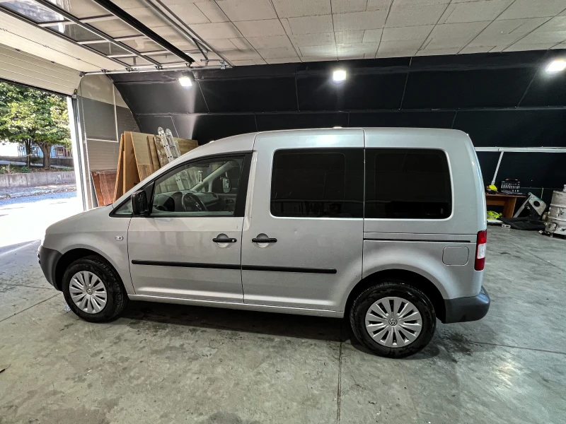 VW Caddy 1.6i LIFE ГАЗ, снимка 4 - Автомобили и джипове - 47708399