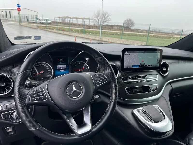 Mercedes-Benz V 300 4MATIC, снимка 13 - Автомобили и джипове - 49315957