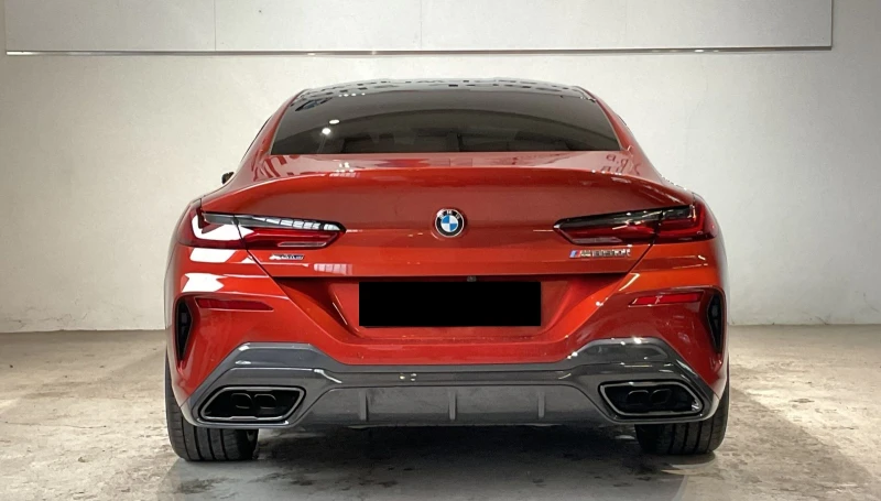 BMW 850 i M xDrive Gran Coupe = Carbon= Гаранция, снимка 2 - Автомобили и джипове - 49390388