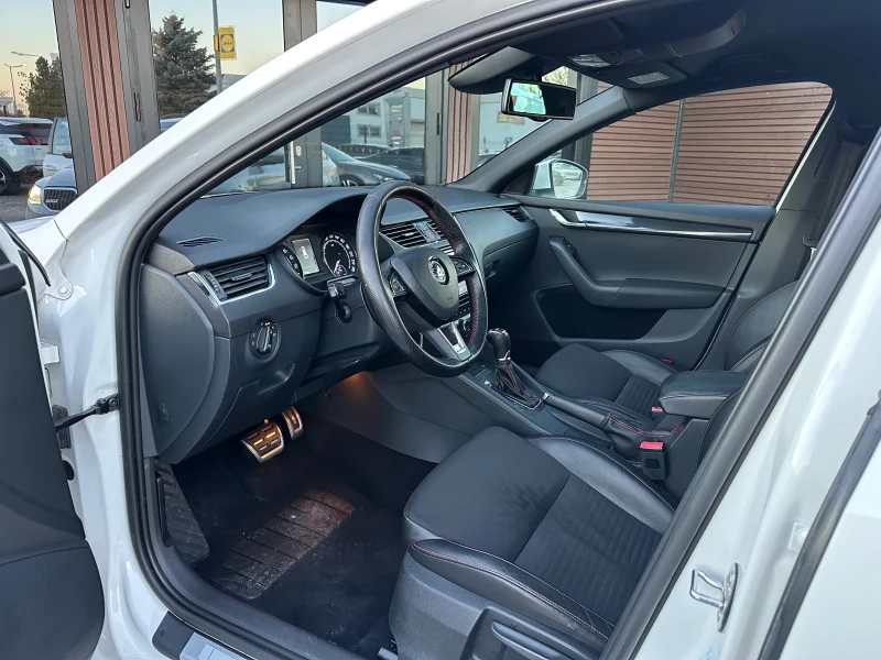 Skoda Octavia VRS 2.0TDI 184кс ЛИЗИНГ, снимка 7 - Автомобили и джипове - 52775130