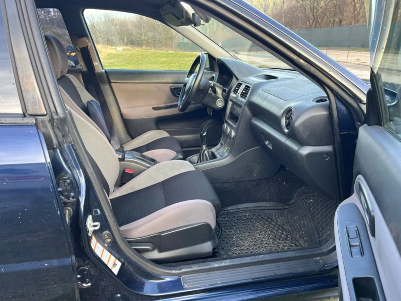 Subaru Impreza 2.0 160HP 4x4, снимка 15 - Автомобили и джипове - 52835141