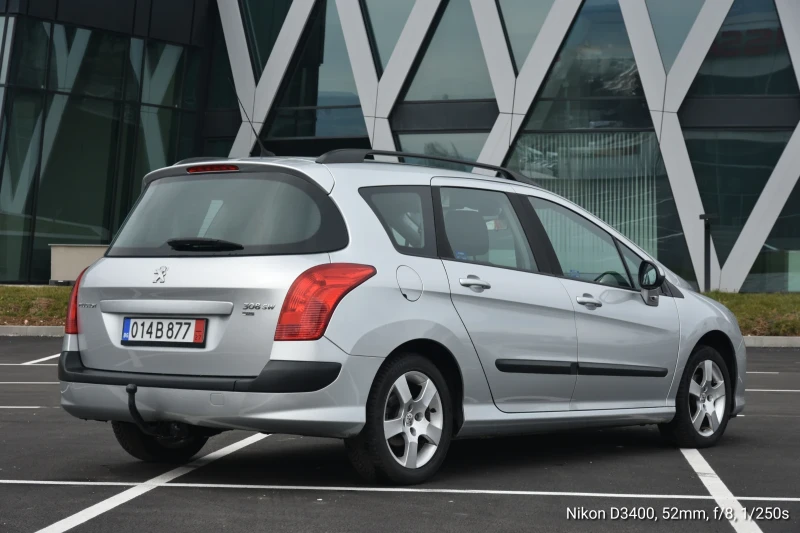 Peugeot 308 1.6 e-HDI 112кс. Facelift, снимка 5 - Автомобили и джипове - 52845741