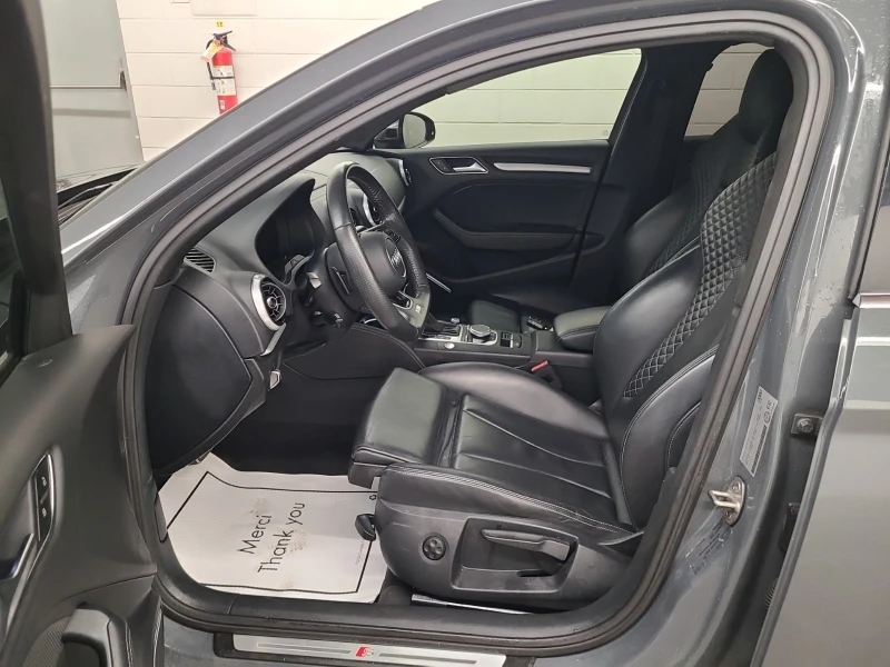 Audi S3 * * PRESTIGE* * CARFAX* * , снимка 6 - Автомобили и джипове - 53070546