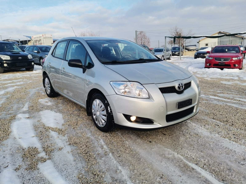 Toyota Auris 1.6 VVT-I, снимка 3 - Автомобили и джипове - 53107824