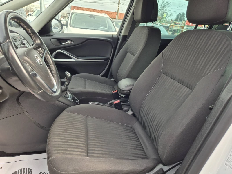 Opel Zafira 1.6i-7 МЕСТА-МЕТАН-190000км, снимка 7 - Автомобили и джипове - 53196778