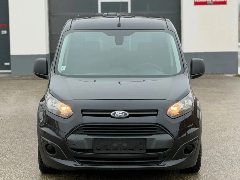 Ford Tourneo Connect 1.6TDCi * MAXI* * Навигация* * Камера* * Климатик*, снимка 2 - Автомобили и джипове - 53211664