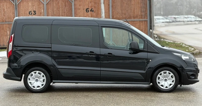 Ford Tourneo Connect 1.6TDCi * MAXI* * Навигация* * Камера* * Климатик*, снимка 8 - Автомобили и джипове - 53211664