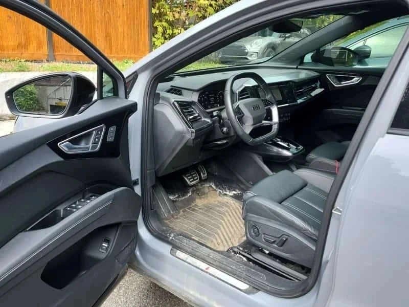 Audi E-Tron, снимка 5 - Автомобили и джипове - 56731931