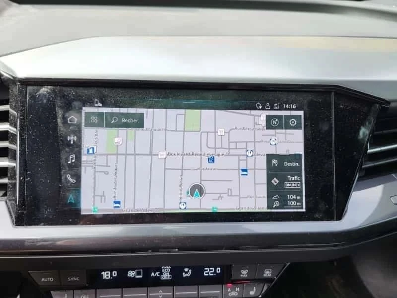 Audi E-Tron, снимка 10 - Автомобили и джипове - 56731931