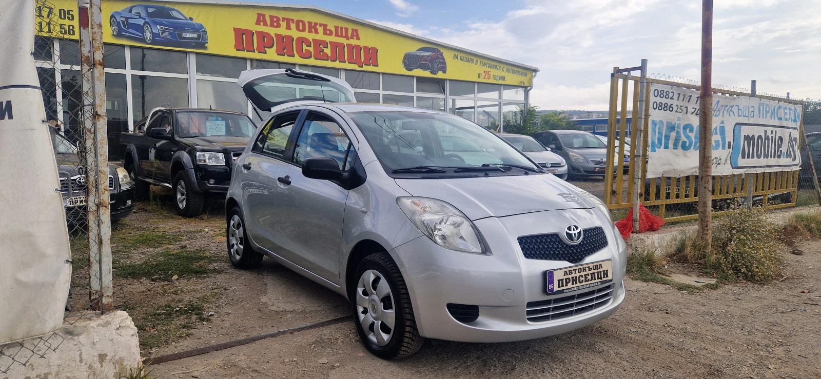 Toyota Yaris 1.3 VVTI - изображение 3