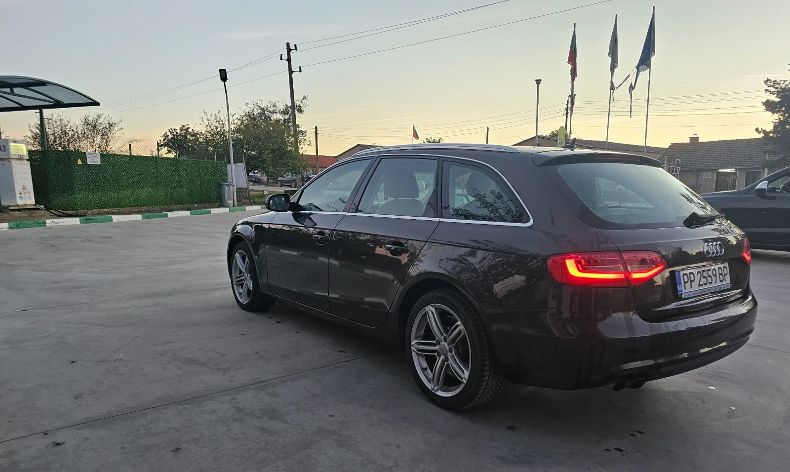 Audi A4 2.0tdi 177ph 2013  - изображение 3