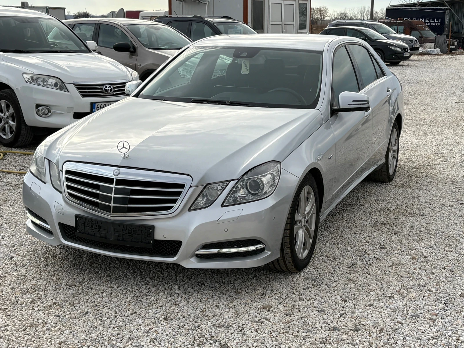 Mercedes-Benz E 250  - изображение 2