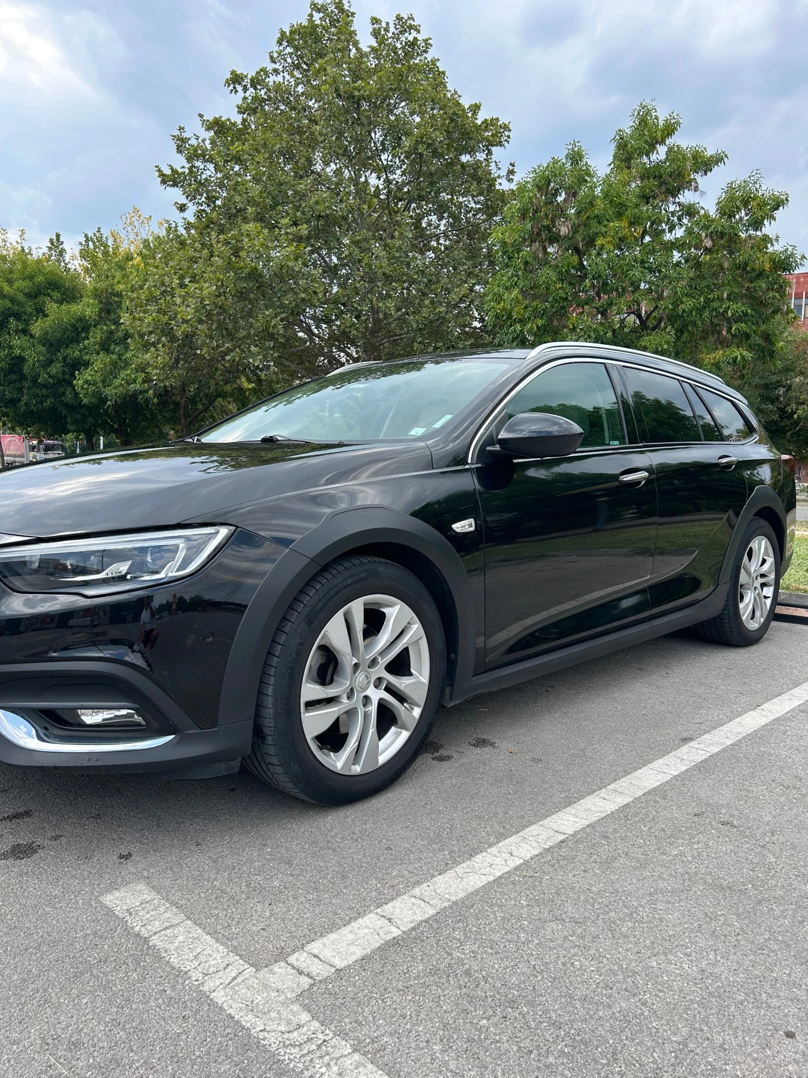 Opel Insignia Country Tourer 2.0CDTI 4x4 Exclusive 210hp - изображение 3