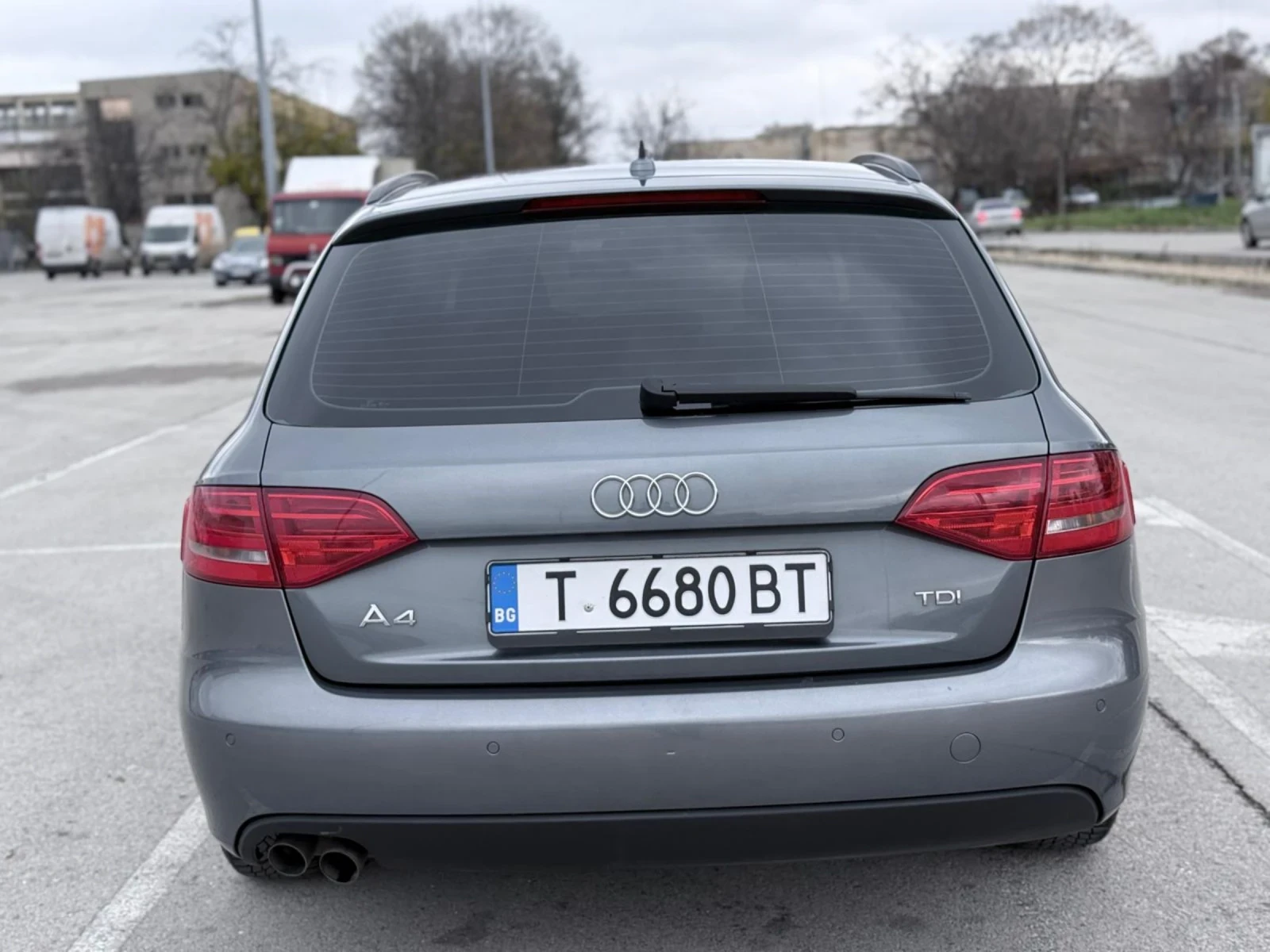 Audi A4 2.0TDI/СЪС СЕРВИЗНА ИСТОРИЯ/НОВИ ЗИМНИ, ЛЕТНИ ГУМИ - изображение 8