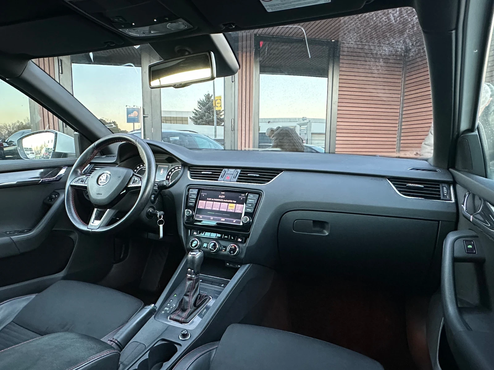 Skoda Octavia VRS 2.0TDI 184кс ЛИЗИНГ - изображение 9