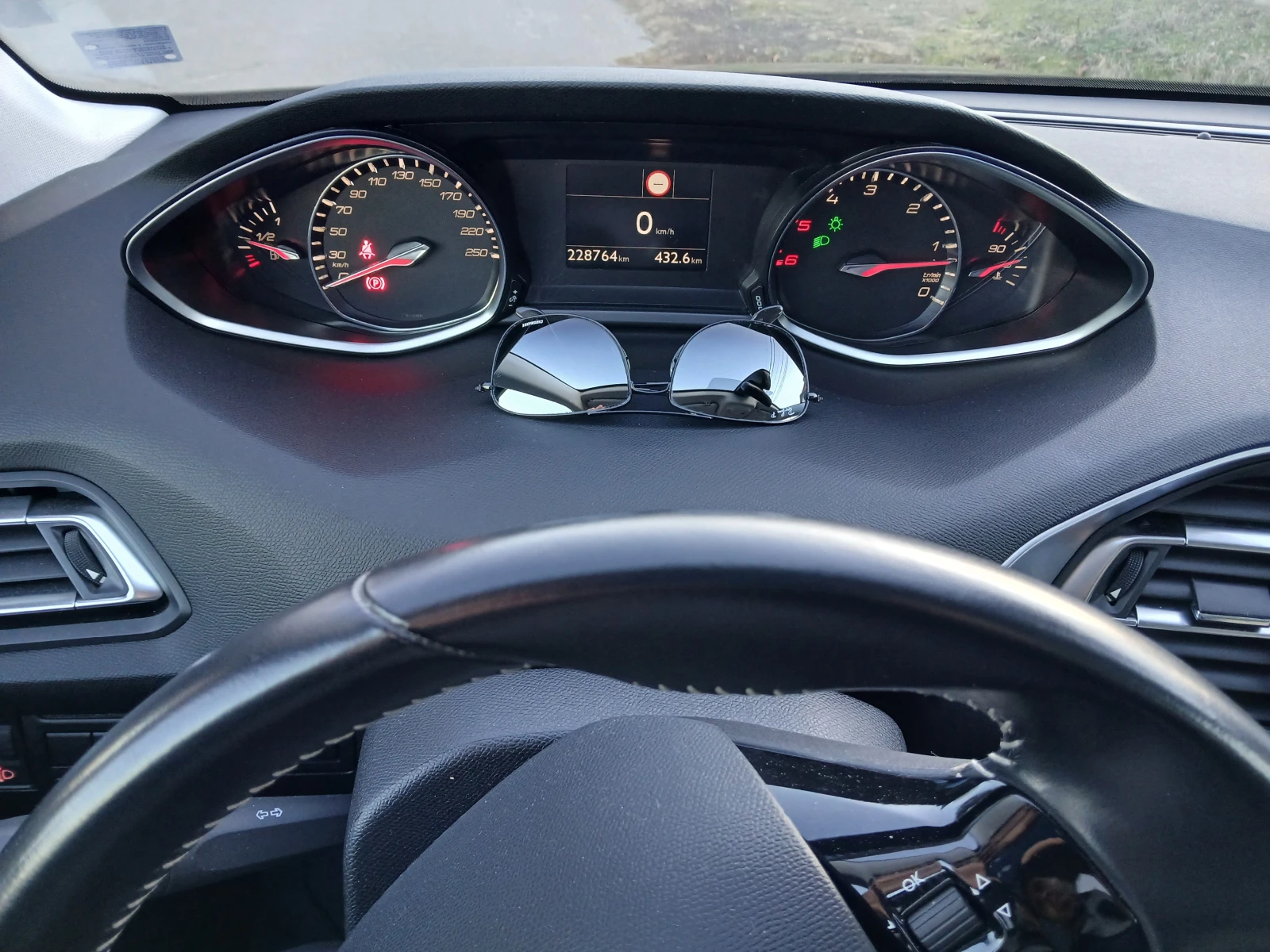 Peugeot 308  - изображение 6