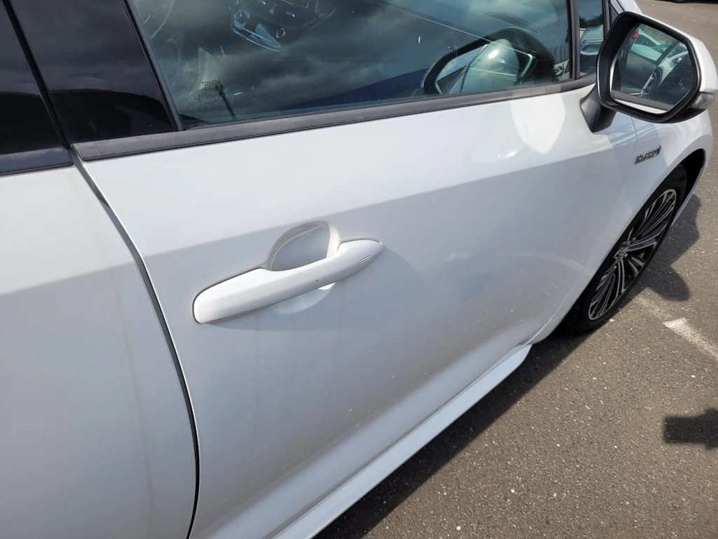 Toyota Corolla 2.0 Hybrid /E-Cvt/ Executive/ , снимка 2 - Автомобили и джипове - 53728201