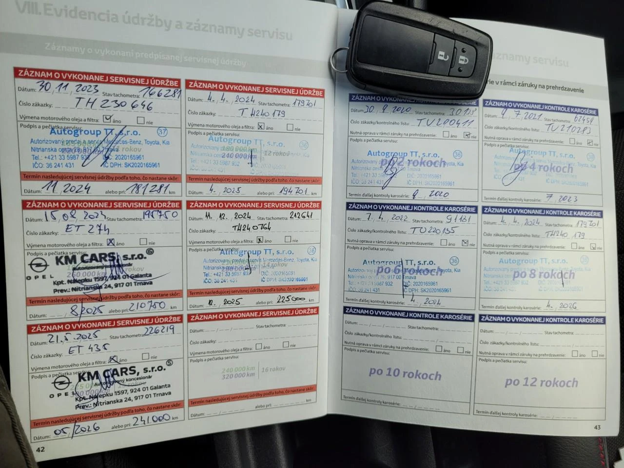 Toyota Corolla 2.0 Hybrid /E-Cvt/ Executive/ , снимка 8 - Автомобили и джипове - 53728201