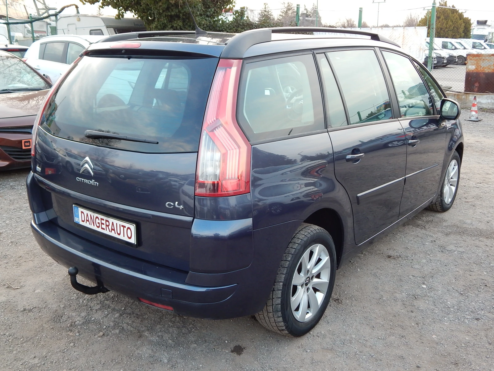 Citroen Grand C4 Picasso 1.6HDI* EURO5* AВТОМАТИК* , снимка 4 - Автомобили и джипове - 53877280