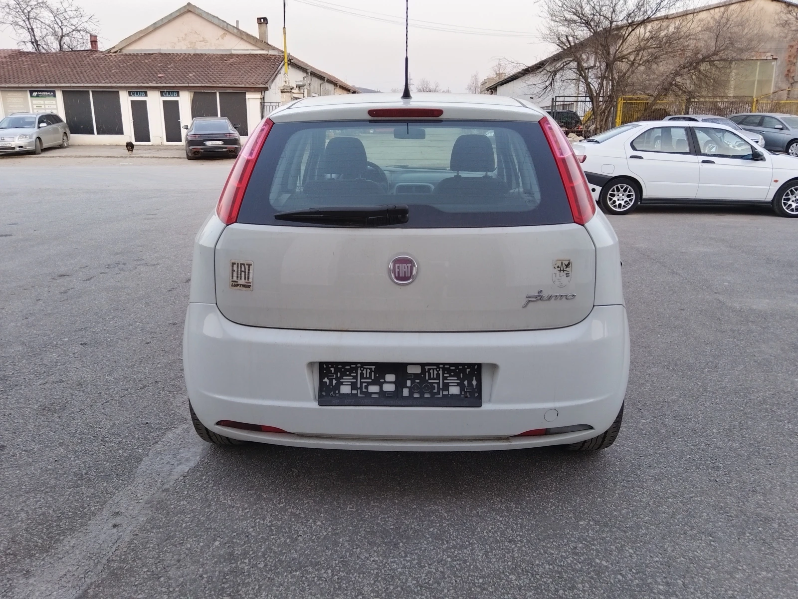 Fiat Punto 1.2i 112000km., снимка 5 - Автомобили и джипове - 53879790
