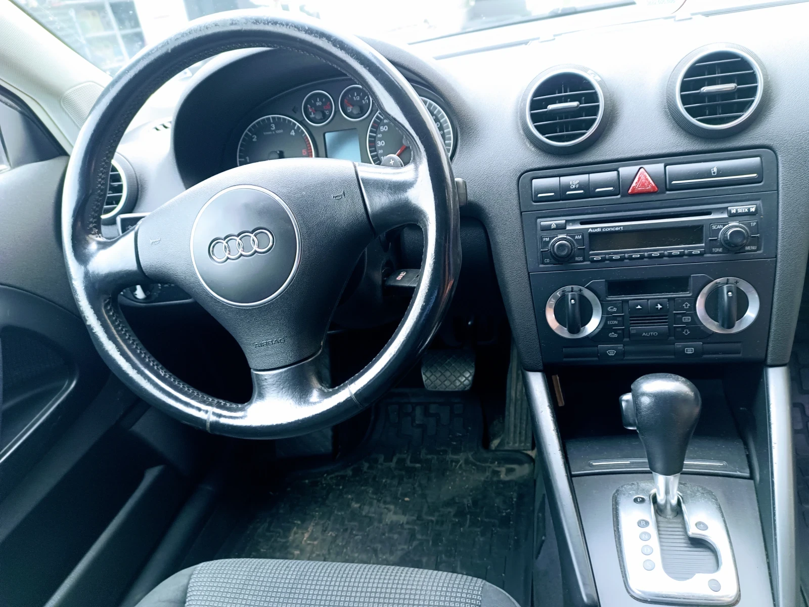 Audi A3 Автоматик, снимка 5 - Автомобили и джипове - 55401867