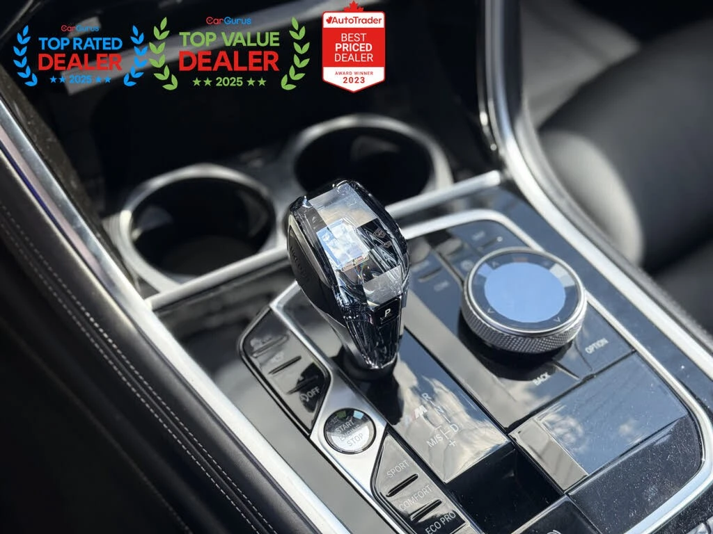BMW 850 M850i xDrive * HUD * АвтоКредит * (ЦЕНА ДО БГ), снимка 14 - Автомобили и джипове - 55590358