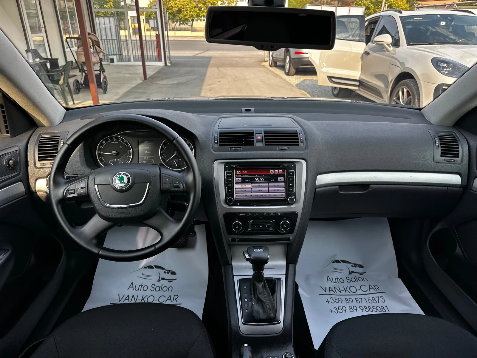 Skoda Octavia 1.9TDI 105к.с DSG* Facelift* Нави* Подгрев, снимка 9 - Автомобили и джипове - 56061211