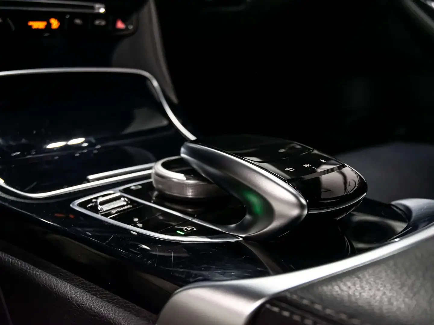 Mercedes-Benz C 300 AMG LINE/MULTIBEAM/PANO/������ ��� ������������/  | Mobile.bg � ����������� 14