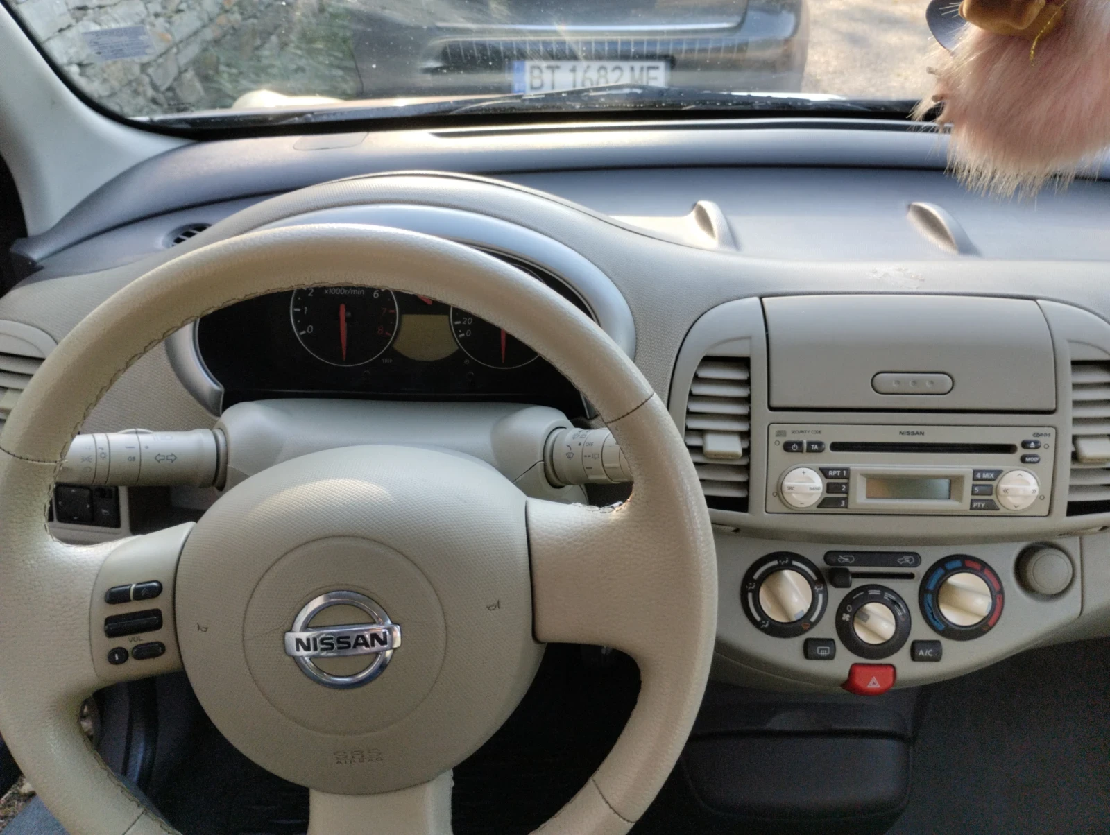 Nissan Micra, снимка 3 - Автомобили и джипове - 56417256