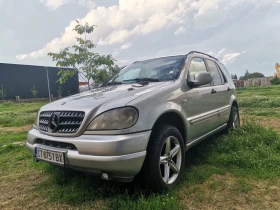 Mercedes-Benz ML 270 2001 година 163к.с., снимка 4
