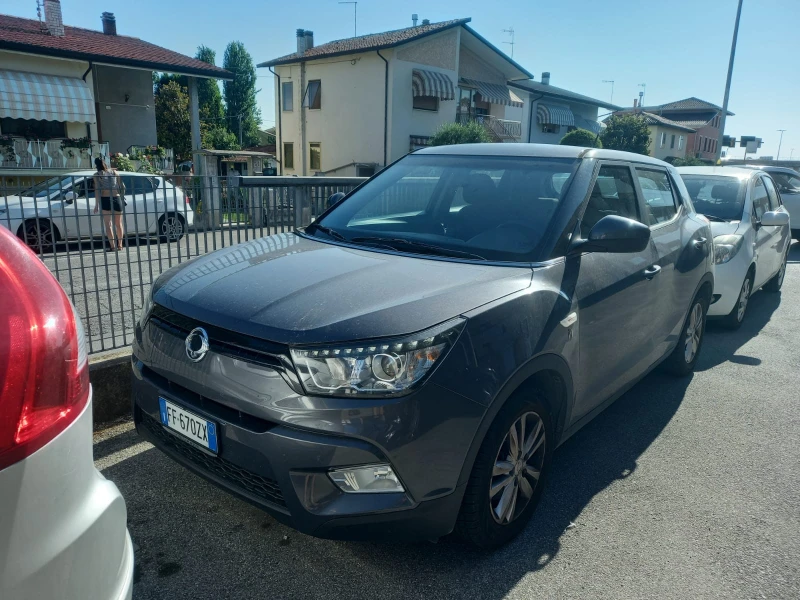 SsangYong Tivoli 1.6 i GAZ, снимка 17 - Автомобили и джипове - 47642004