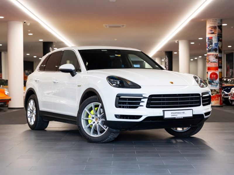 Porsche Cayenne E-Hybrid, снимка 6 - Автомобили и джипове - 48100054