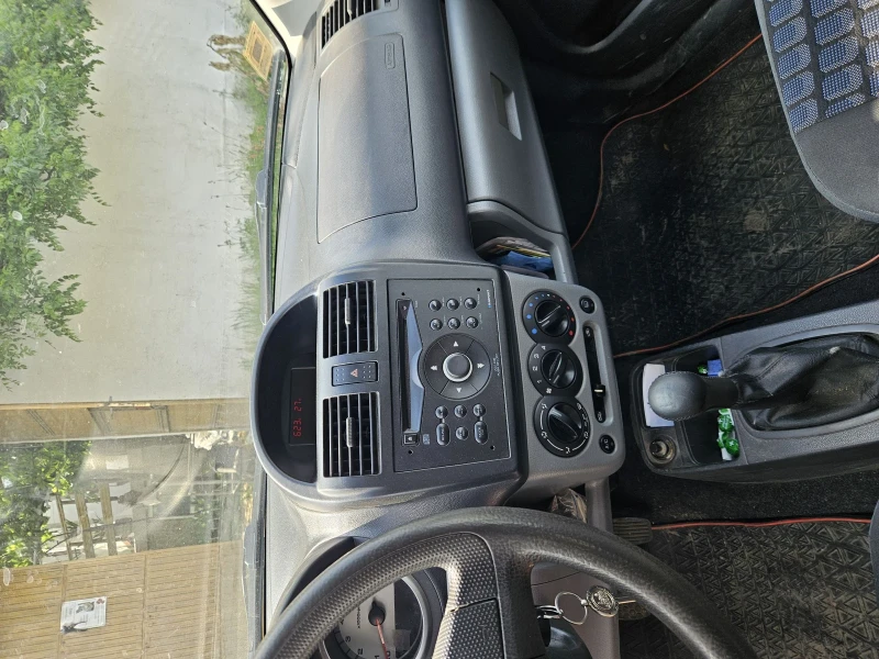 Suzuki Ignis, снимка 6 - Автомобили и джипове - 51914584