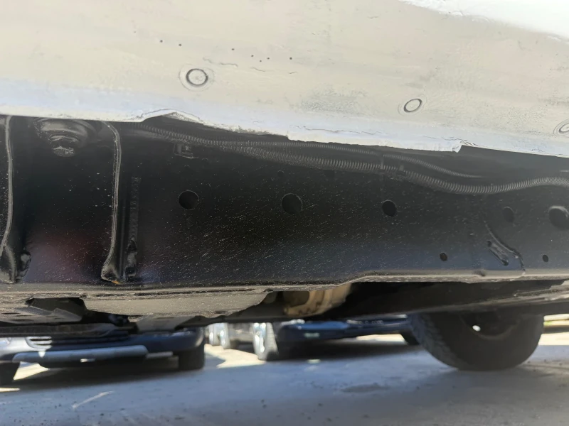 Nissan Navara 2.3 dci , снимка 11 - Автомобили и джипове - 51369434