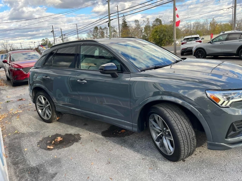 Audi Q3 45 TFSI quattro  CARFAX, снимка 3 - Автомобили и джипове - 52548862