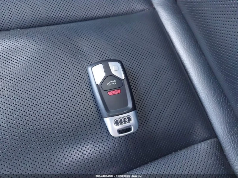 Audi Q7 3l 3.0T Premium, снимка 11 - Автомобили и джипове - 53577598