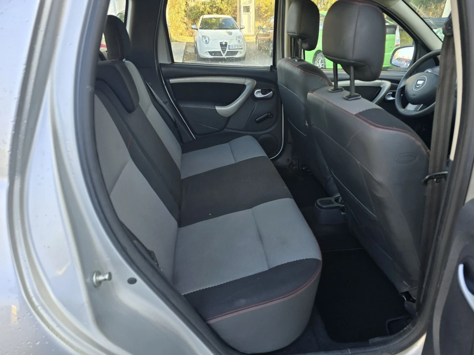 Dacia Duster 1.5DCI/110KC/4X4/FACELIFT/ИТАЛИЯ | Mobile.bg — изображение 10