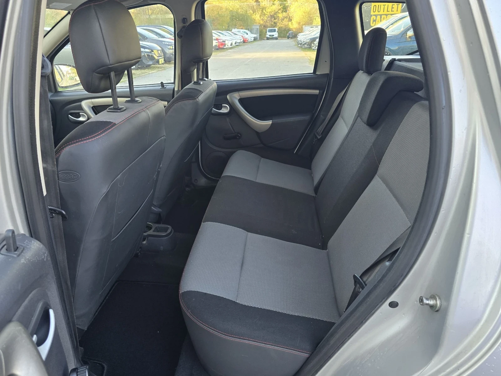 Dacia Duster 1.5DCI/110KC/4X4/FACELIFT/ИТАЛИЯ | Mobile.bg — изображение 12