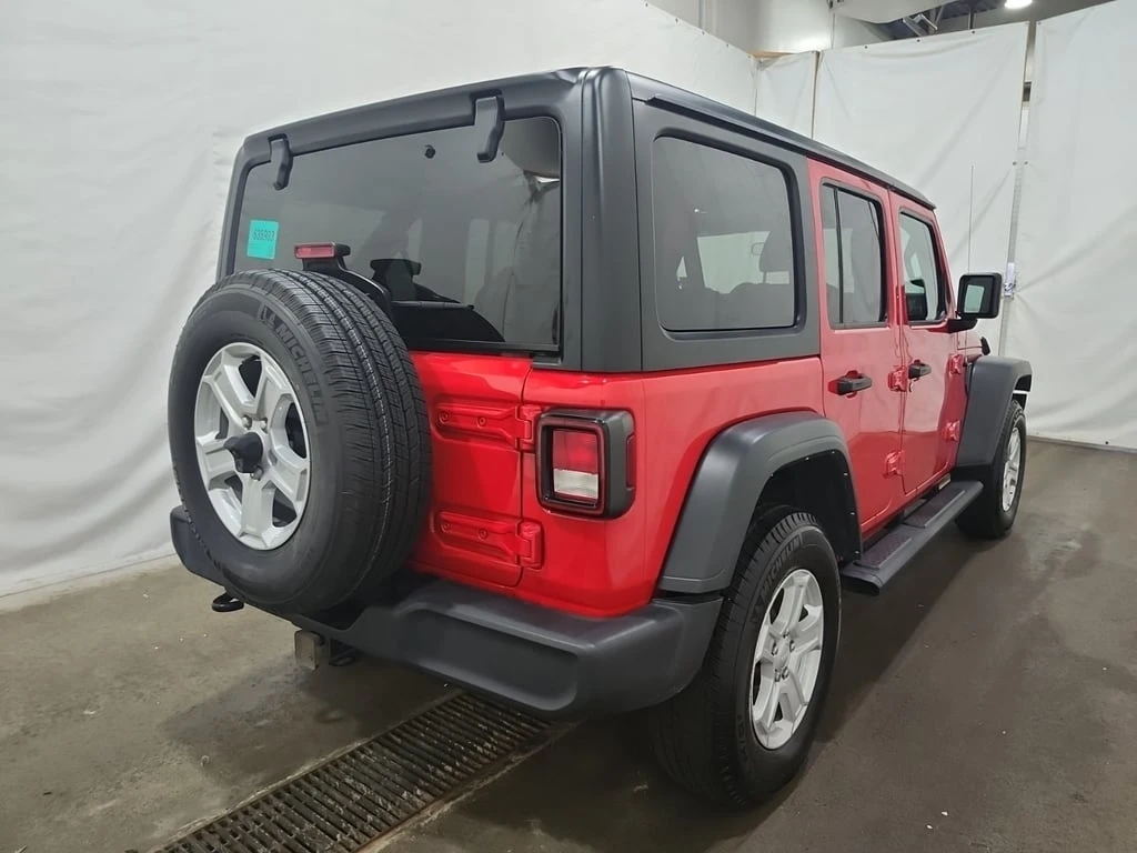 Jeep Wrangler * UNLIMITED SPORT * CARFAX * БЕЗ ПЪРВОНАЧАЛНА ВНОС - изображение 3