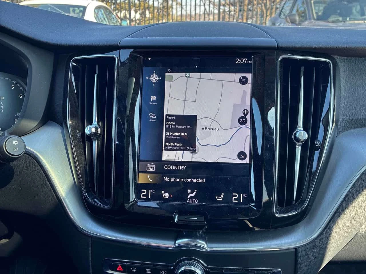 Volvo XC60 Momentum  CARFAX, снимка 9 - Автомобили и джипове - 53720827