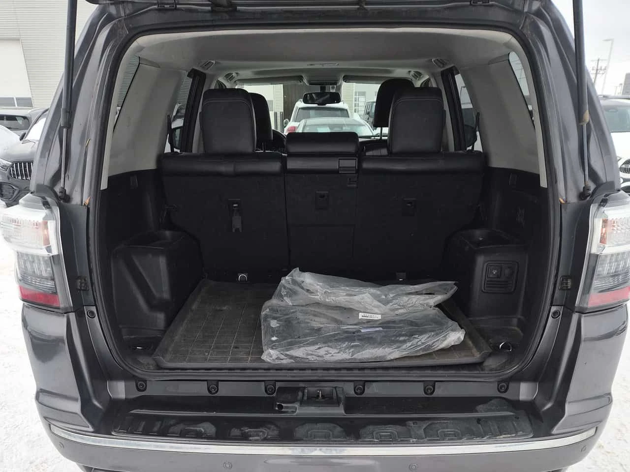 Toyota 4runner * SR5 * PANO* KEYLESS* �������*  | Mobile.bg � ����������� 12