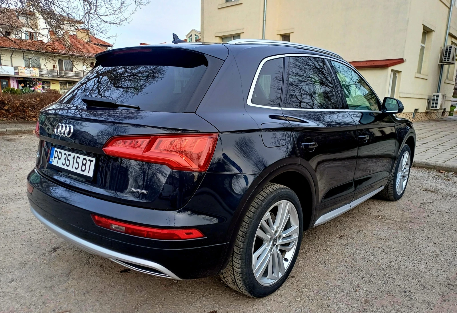 Audi Q5, снимка 4 - Автомобили и джипове - 54348000