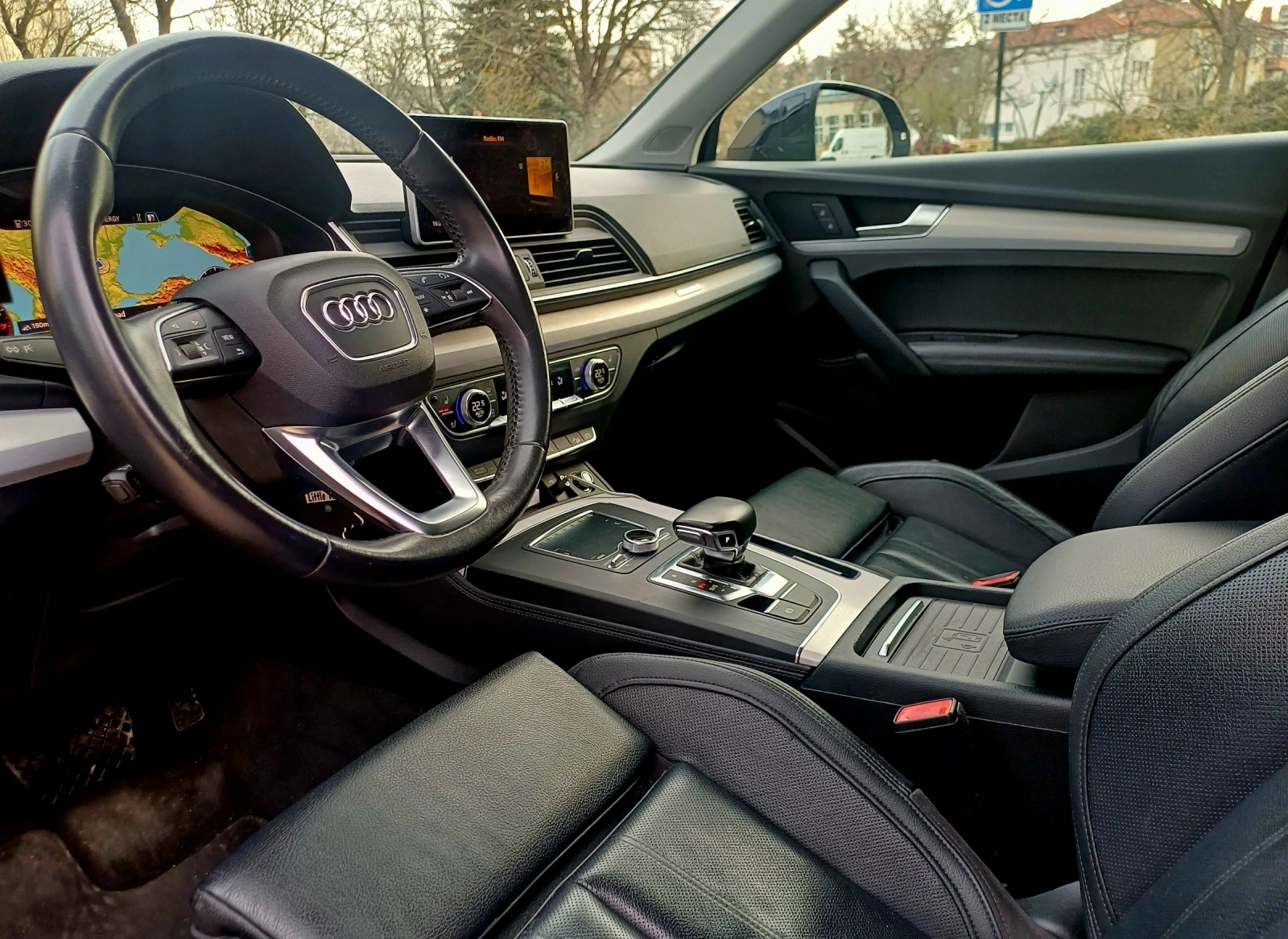 Audi Q5, снимка 5 - Автомобили и джипове - 54348000